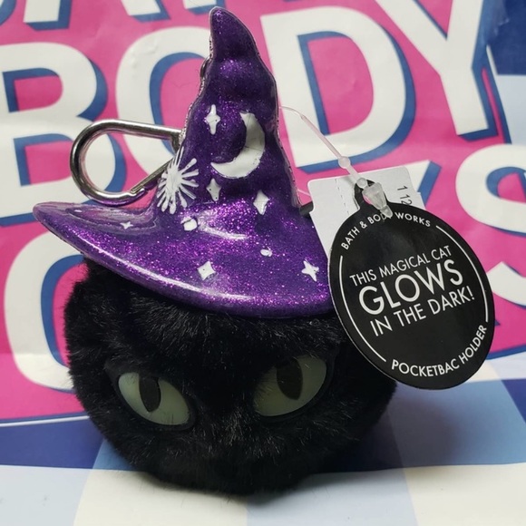 Bath and Body Works Glow in the Dark Black Cat Pom Pocketbac Holder - Picture 4 of 5